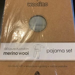 Woolino kids pajamas 4t - 5t brand new!